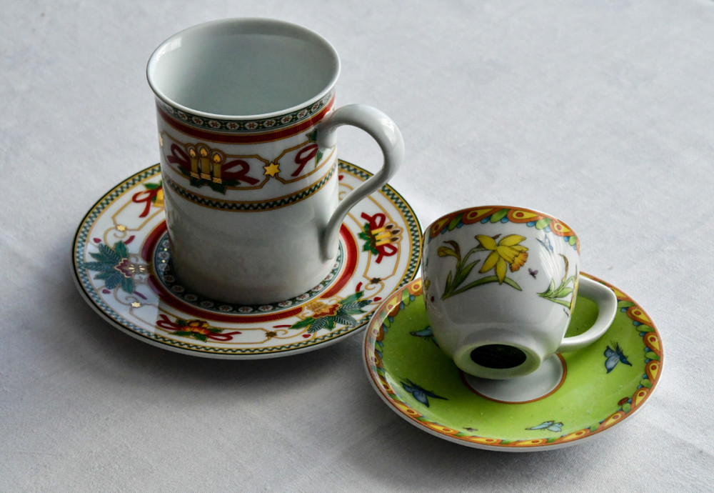 Gegensätze  „Motive: Weihnachten-Ostern“
Perla
Schlüsselwörter: 2025