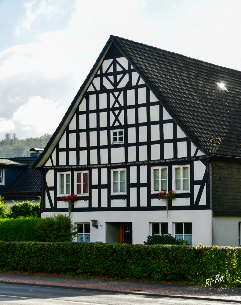 Fachwerkhaus
Schlüsselwörter: 2026