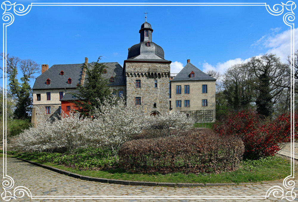 Schlösser, Burgen und Festungen  "Schloß Liedberg“
Elise
Schlüsselwörter: 2025